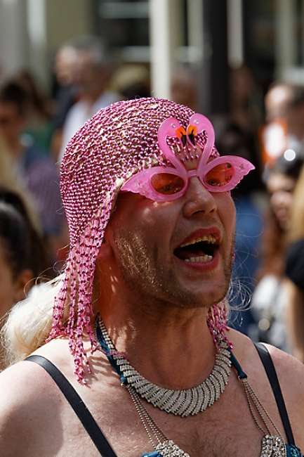 Gay pride Paris JUN13-157